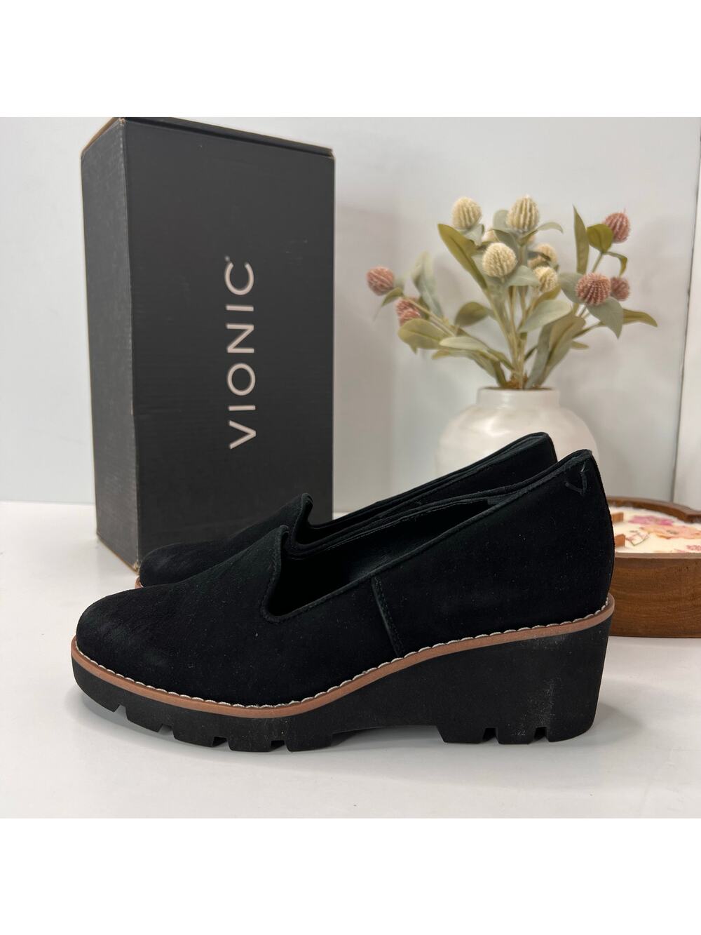 Vionic Willa Wedge Loafers Suede Slip On Black Women 6 Tried On Water Repellent